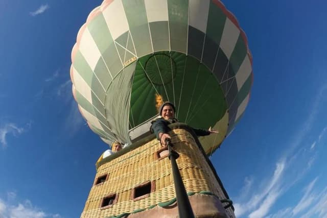 Luxor Hot Air Balloon Premium Minibus Tour – 1 Day & 1 Night - Photo 2