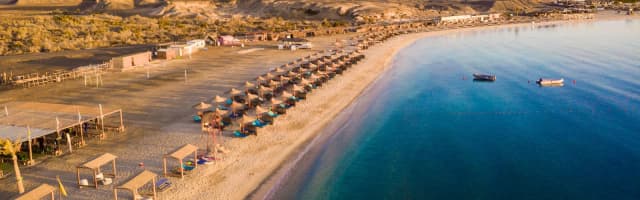 Marsa Alam Abu Dabbab Beach Day Trip (Minibus / Bus) - Photo 1